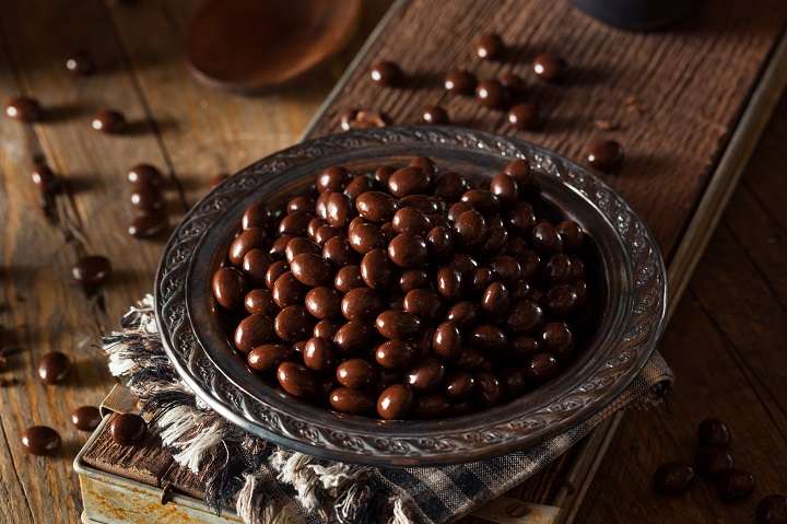 Best Chocolate Covered Espresso Beans for Energy Boost ...