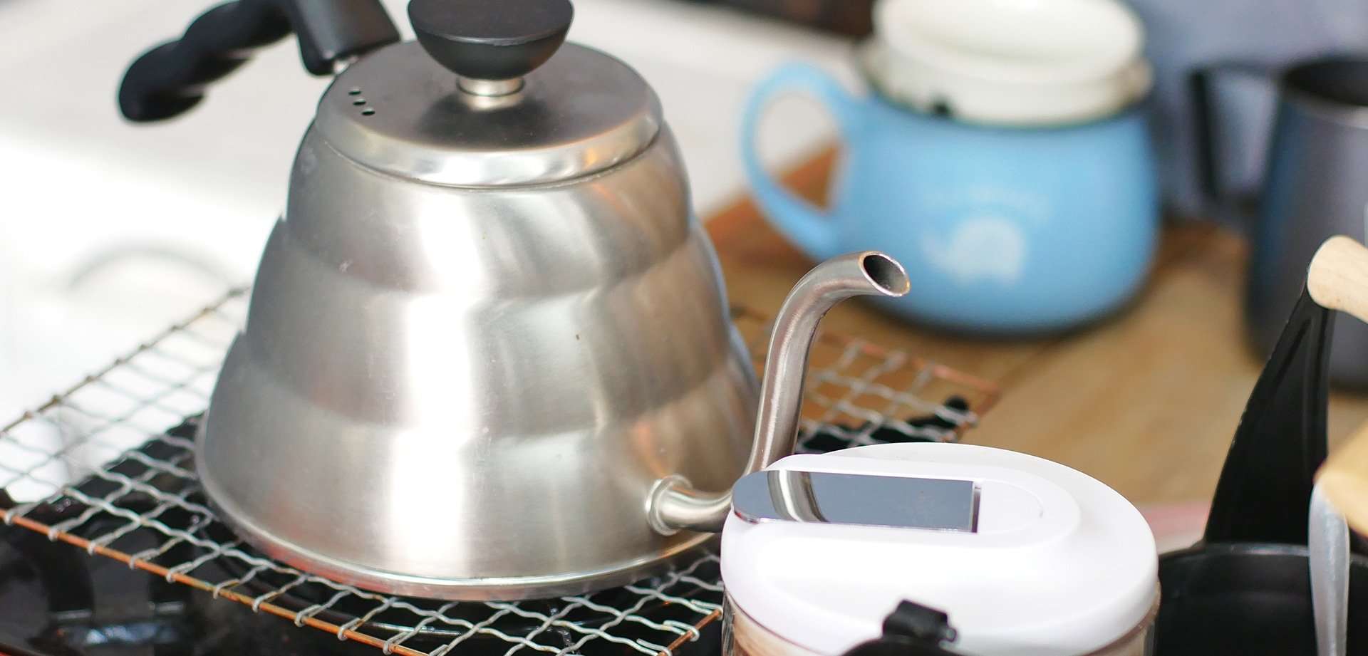 How To Clean A Stainless Steel Coffee Pot?