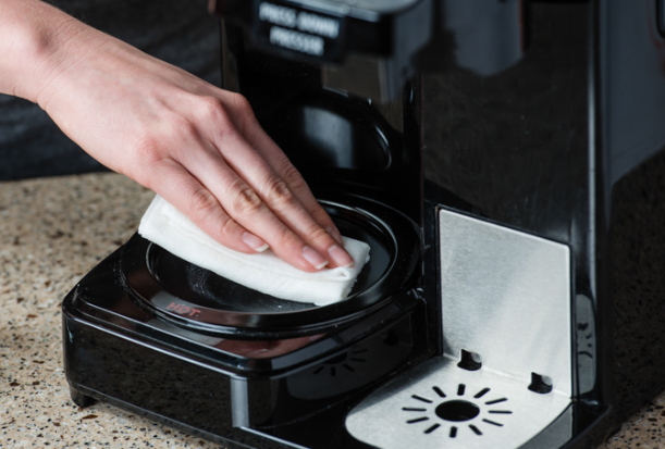 How To Clean Your Coffee Maker  Get Rid Of Mold, Germs ...