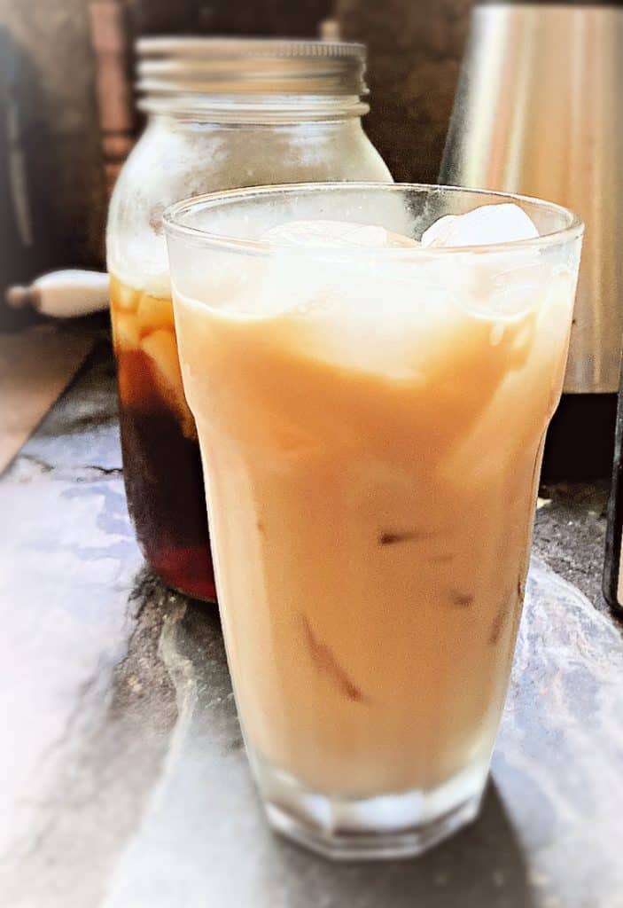How To Make Vanilla Iced Coffee â¢ Loaves and Dishes