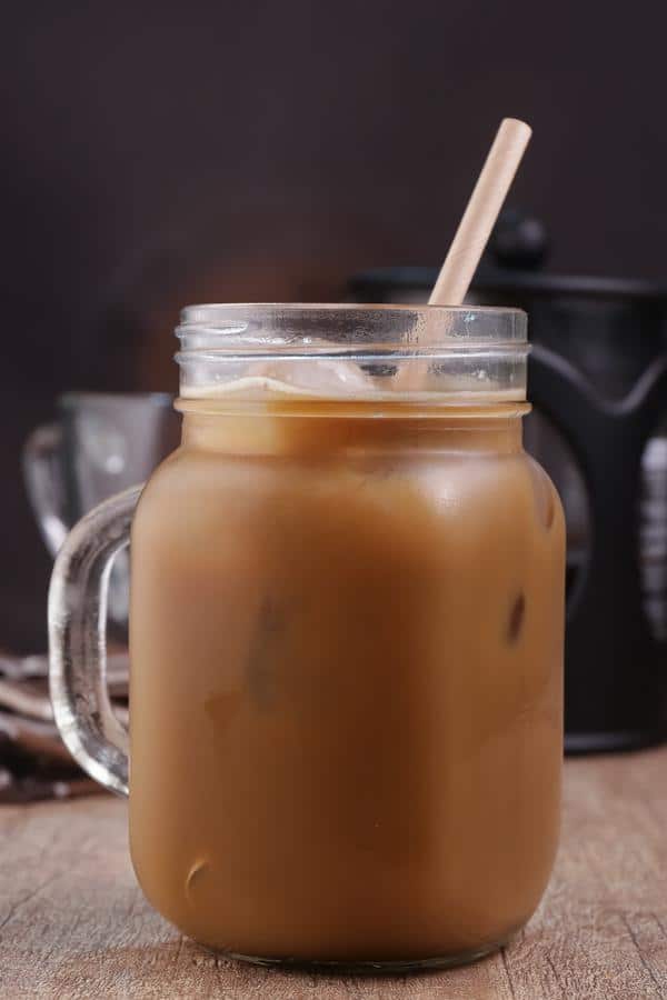 Keto Iced Coffee! Low Carb Iced Vanilla Latte Coffee Idea ...