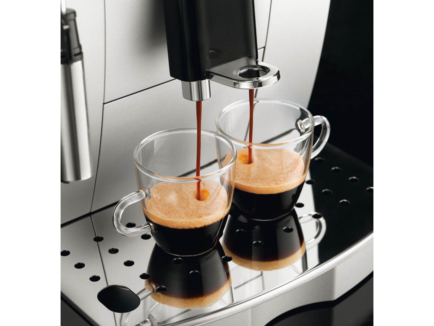 Magnifica XS Automatic Espresso Machine, Cappuccino Maker ECAM22110SB ...